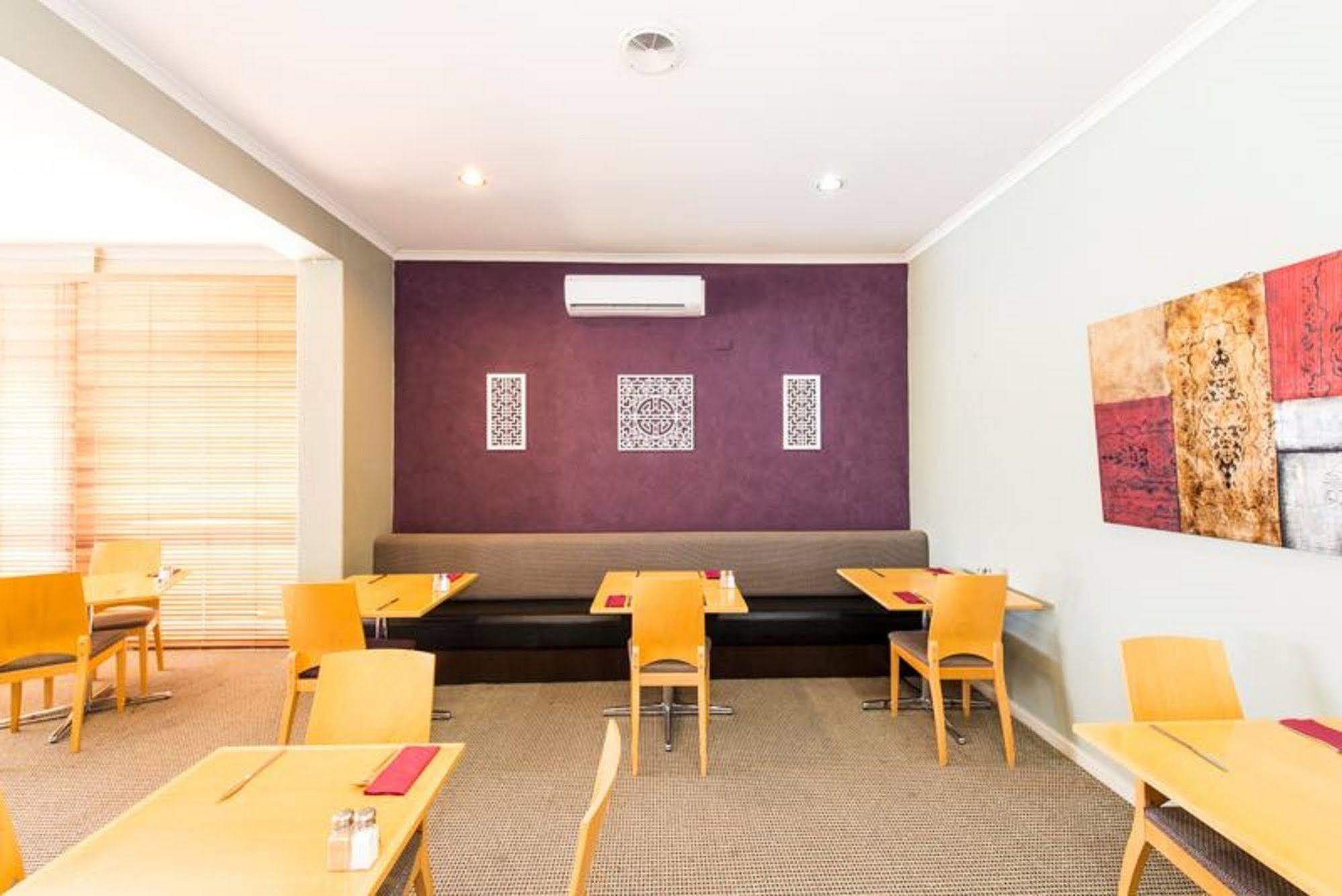 Hôtel Ibis Styles Geraldton Extérieur photo